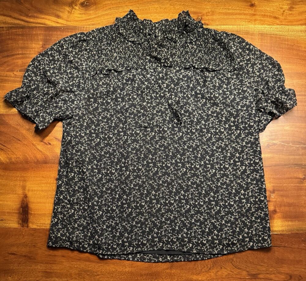 PLEIONE Black Floral Smocked Ruffle Neck Tie Neck Blouse Top Women’s Sz L